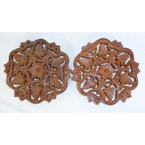 VTG Pair Of Footed Carved Wood Trivets. Leaves and Flowers, 6".  Made In India.